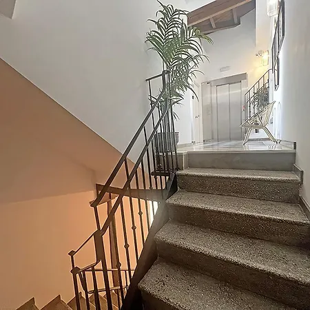 Estudio Real 3000 Apartment Granada